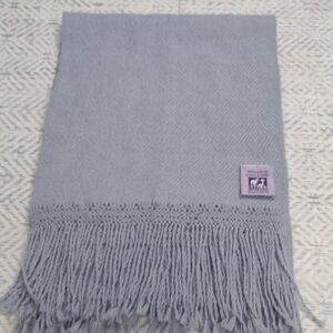 Attelier De Alpaca & Arte 100%alpaca Elegant Gray Fringed Scarf